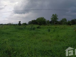 For sale land in San Kamphaeng, Chiang Mai