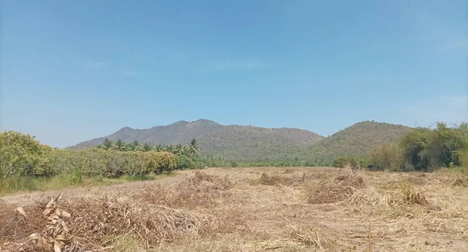 Terreno en venta en Pran Buri, Prachuap Khiri Khan