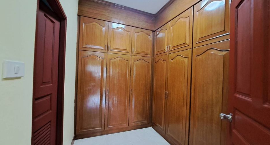 出租 2 卧室 独立屋 在 Bang Lamung, Chon Buri