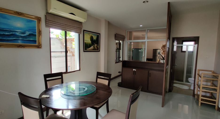 For rent 4 bedrooms house in Hua Hin, Prachuap Khiri Khan