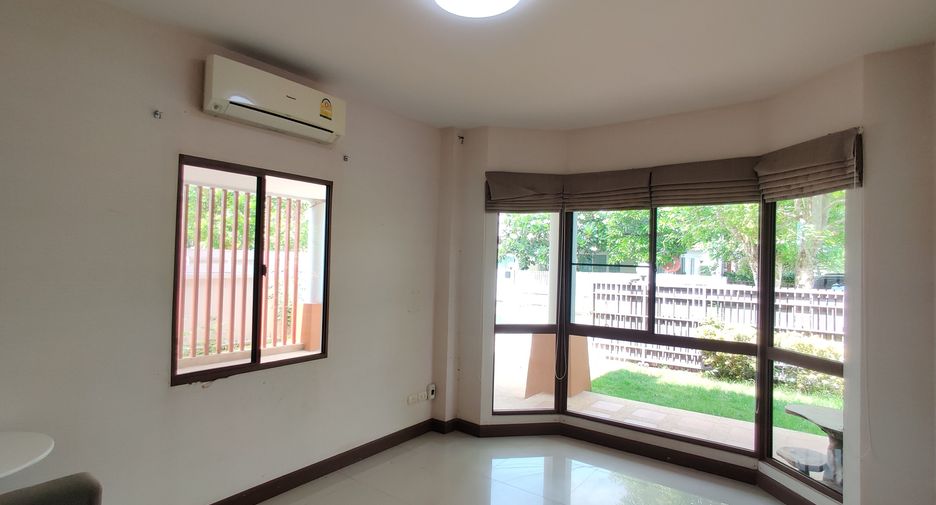 For rent 4 bedrooms house in Hua Hin, Prachuap Khiri Khan