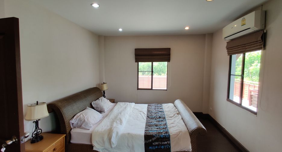For rent 4 bedrooms house in Hua Hin, Prachuap Khiri Khan