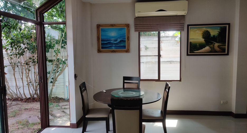 For rent 4 bedrooms house in Hua Hin, Prachuap Khiri Khan