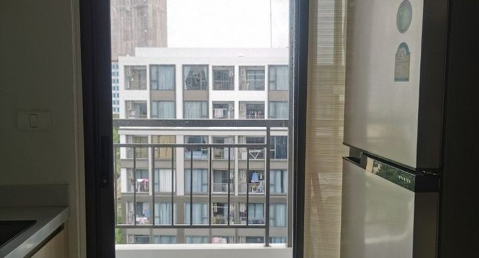 For sale 1 bed condo in Bang Na, Bangkok