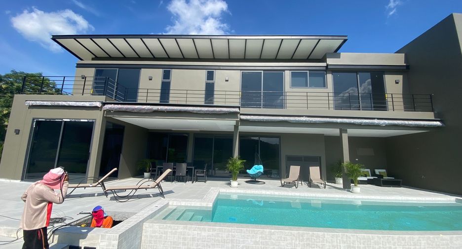 For sale 4 bedrooms villa in Hua Hin, Prachuap Khiri Khan