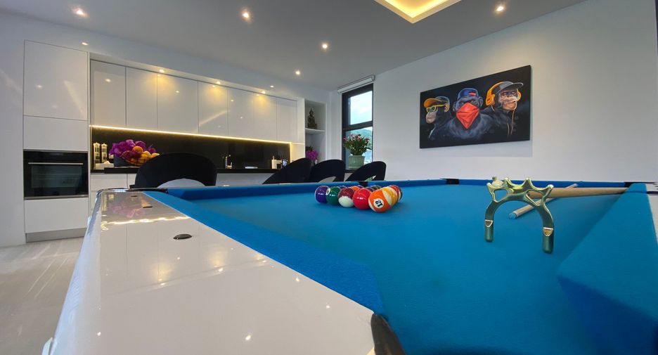 For sale 4 bedrooms villa in Hua Hin, Prachuap Khiri Khan
