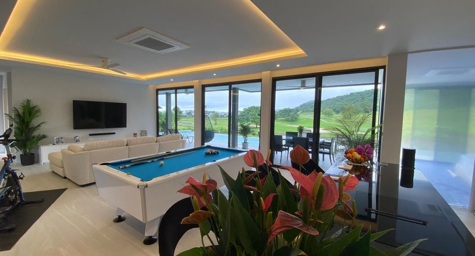 For sale 4 bedrooms villa in Hua Hin, Prachuap Khiri Khan