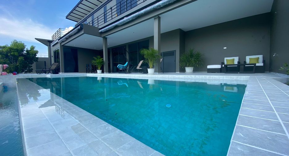 For sale 4 bedrooms villa in Hua Hin, Prachuap Khiri Khan