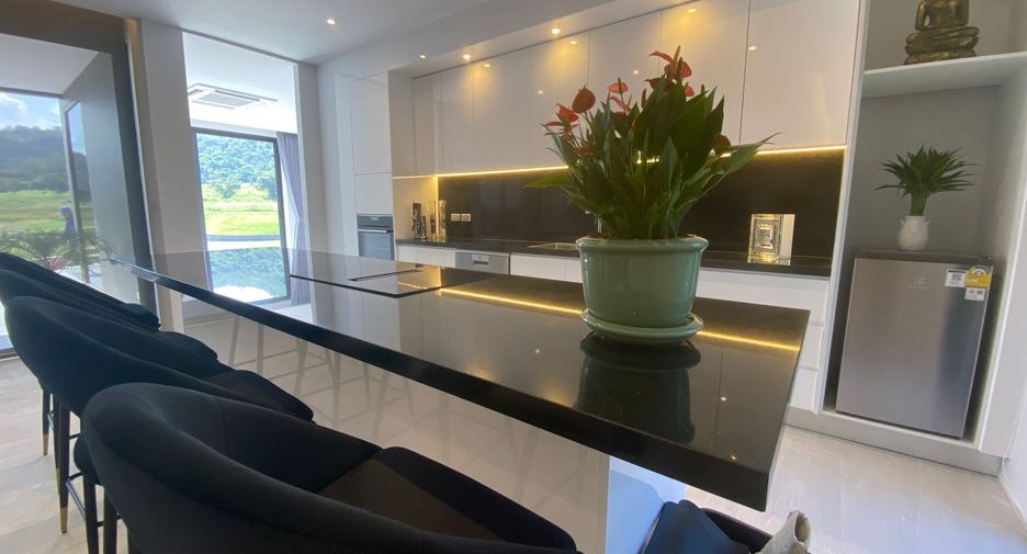 For sale 4 bedrooms villa in Hua Hin, Prachuap Khiri Khan