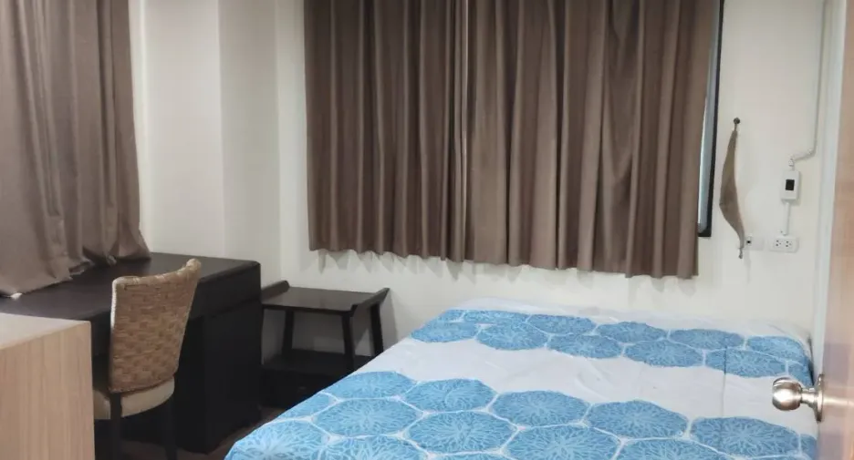 For rent 3 bedrooms condo in Bang Lamung, Chonburi