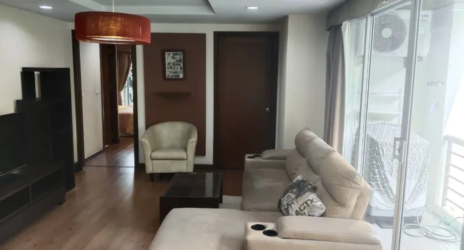 For rent 3 bedrooms condo in Bang Lamung, Chonburi
