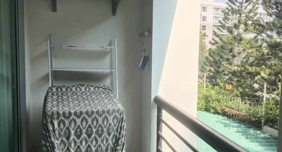 For rent 3 bedrooms condo in Bang Lamung, Chonburi