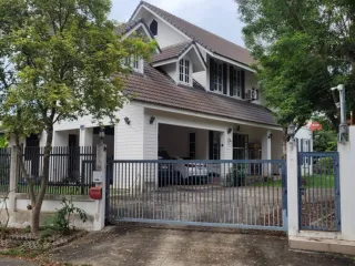 For sale 4 bedrooms house in Mueang Chiang Mai, Chiang Mai