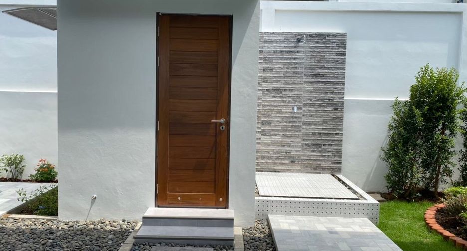 For sale 3 bedrooms house in Hua Hin, Prachuap Khiri Khan