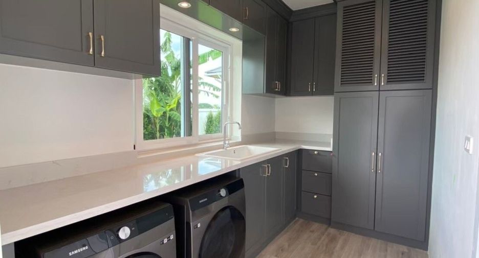 For sale 3 bedrooms house in Hua Hin, Prachuap Khiri Khan
