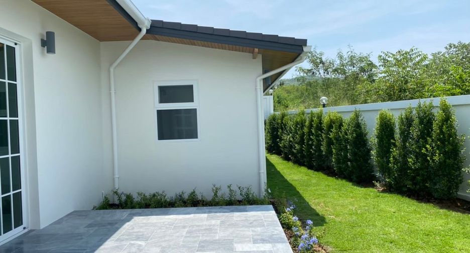 For sale 3 bedrooms house in Hua Hin, Prachuap Khiri Khan