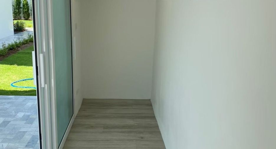 For sale 3 bedrooms house in Hua Hin, Prachuap Khiri Khan