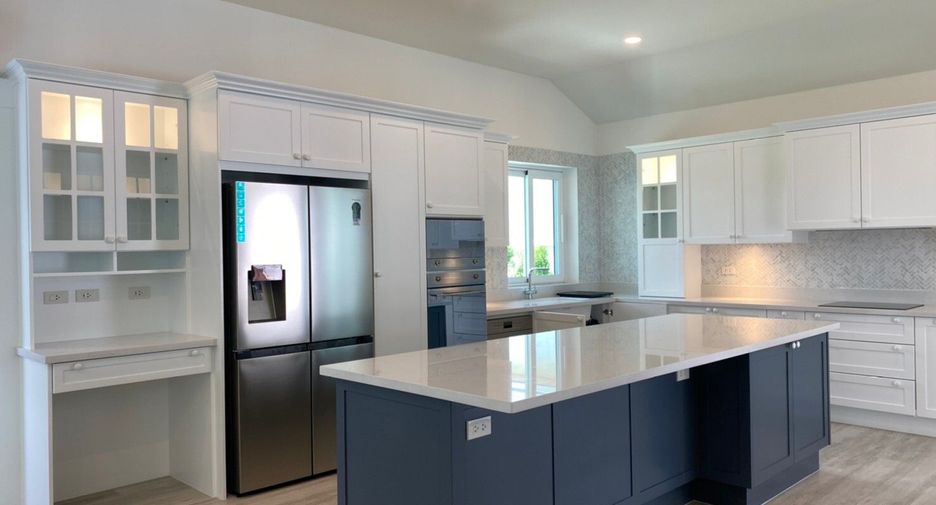 For sale 3 bedrooms house in Hua Hin, Prachuap Khiri Khan