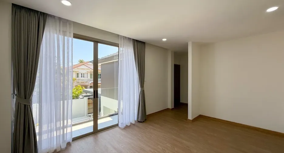 ขาย 4 ห้องนอน วิลล่า ใน เมืองภูเก็ต, ภูเก็ต