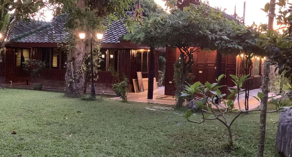 For sale 9 bedrooms villa in Mueang Rayong, Rayong