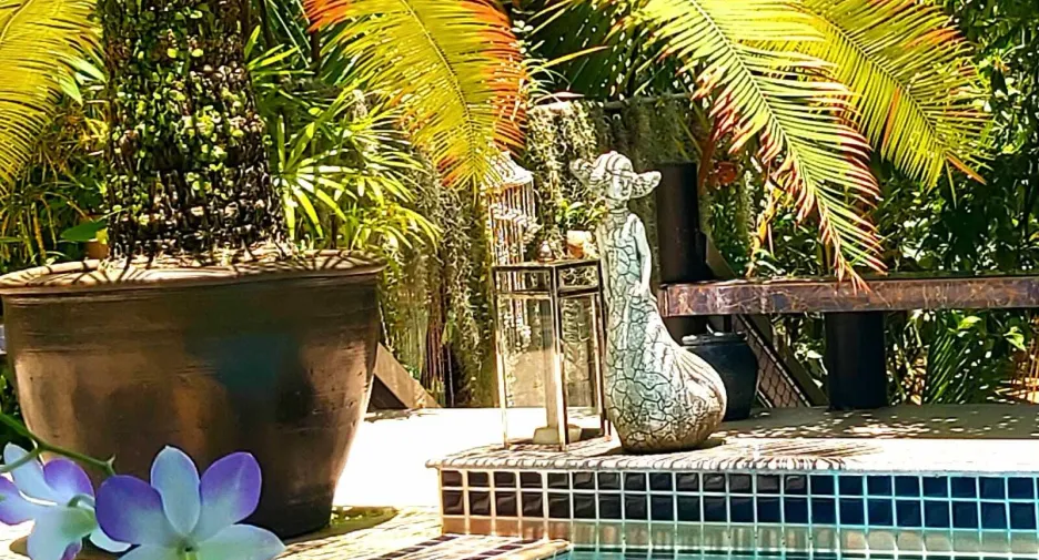 For sale 9 bedrooms villa in Mueang Rayong, Rayong