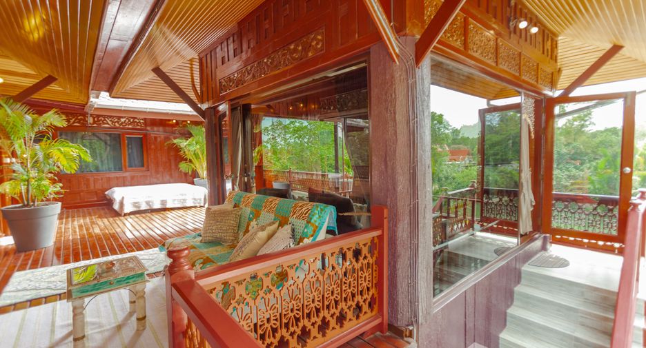 Villa en venta de 9 habitaciones en Mueang Rayong, Rayong