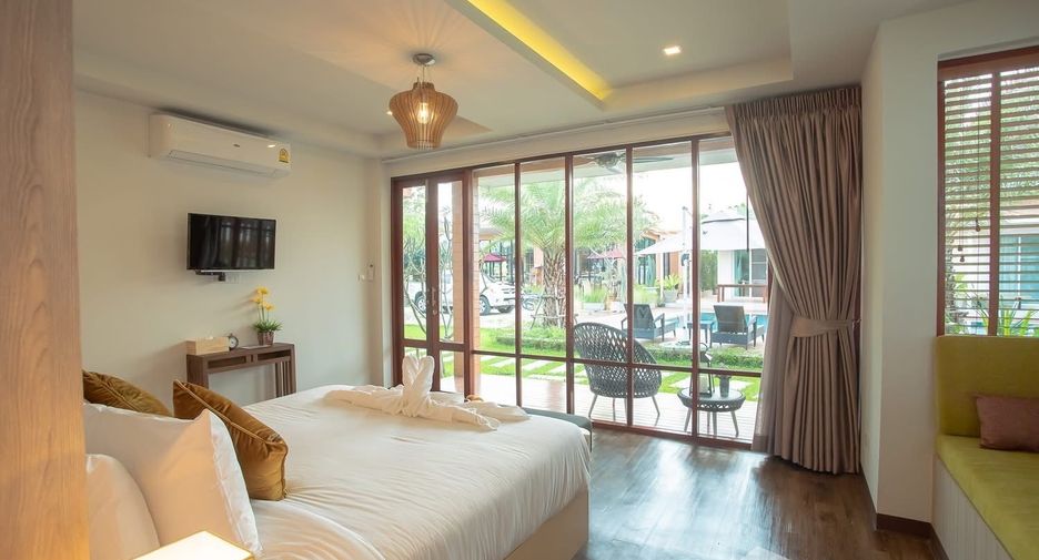 For rent 9 bedrooms villa in Hua Hin, Prachuap Khiri Khan
