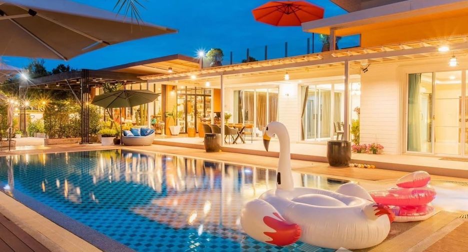 For rent 9 bedrooms villa in Hua Hin, Prachuap Khiri Khan