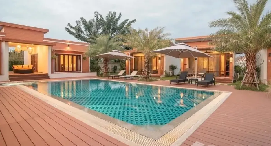 For rent 9 bedrooms villa in Hua Hin, Prachuap Khiri Khan