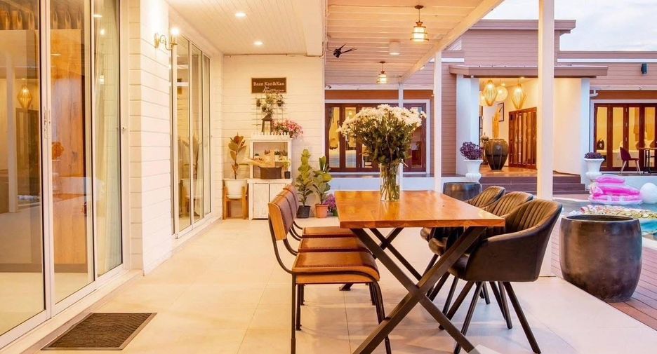 For rent 9 bedrooms villa in Hua Hin, Prachuap Khiri Khan