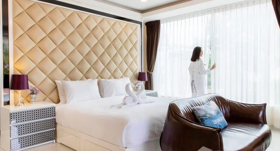 For rent 9 bedrooms villa in Hua Hin, Prachuap Khiri Khan