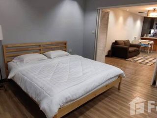 出售 1 卧室 公寓 在 Bang Rak, 曼谷