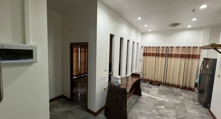 For sale 3 bedrooms house in Mueang Khon Kaen, Khon Kaen
