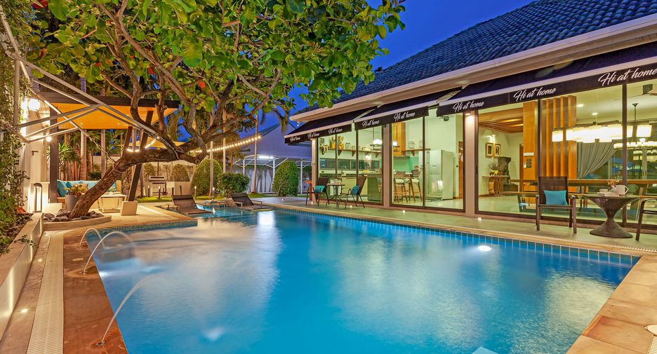 For rent 4 bedrooms villa in Bang Lamung, Chonburi