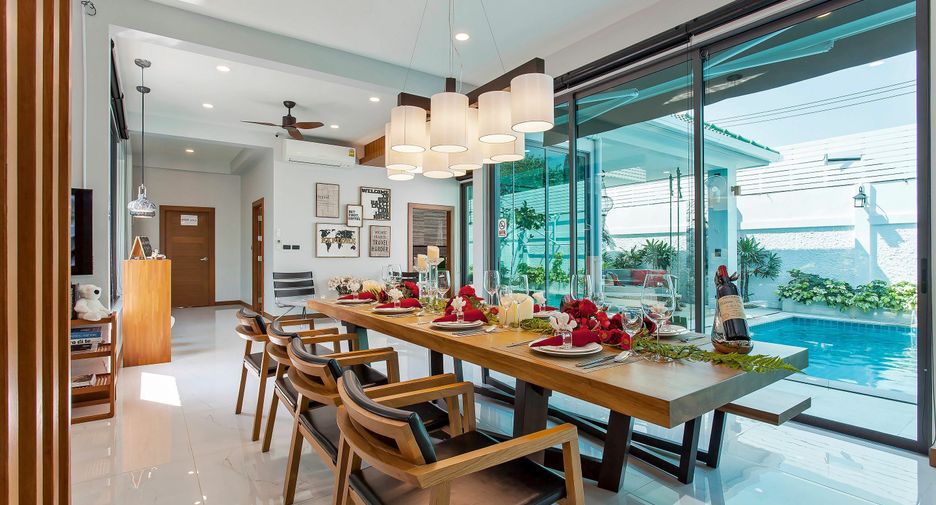 Villa zur Miete mit 4 Zimmer in Bang Lamung, Chonburi