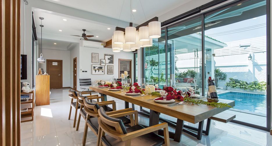 Villa zur Miete mit 4 Zimmer in Bang Lamung, Chonburi