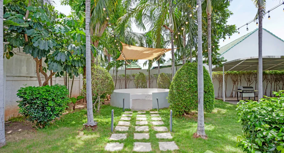 Villa zur Miete mit 4 Zimmer in Bang Lamung, Chonburi