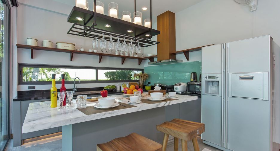 Villa zur Miete mit 4 Zimmer in Bang Lamung, Chonburi