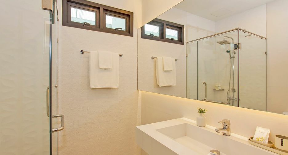 Villa zur Miete mit 4 Zimmer in Bang Lamung, Chonburi