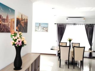For sale 3 bedrooms house in San Kamphaeng, Chiang Mai