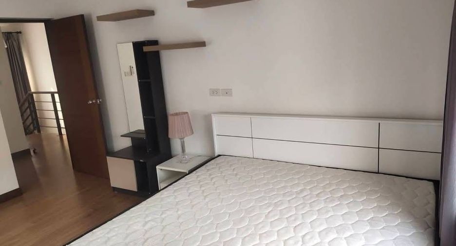 Haus zum Kauf mit 3 Zimmer in San Kamphaeng, Chiang Mai