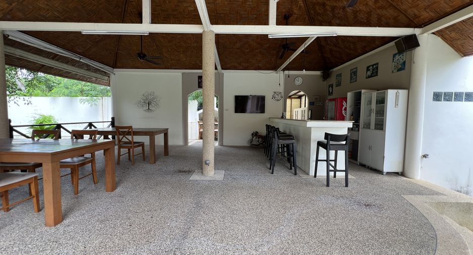For sale 4 bedrooms villa in Mueang Phuket, Phuket