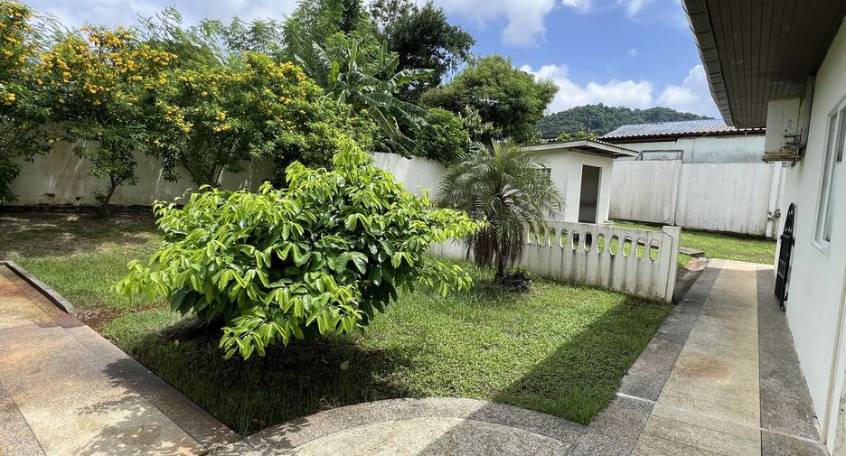 For sale 4 bedrooms villa in Mueang Phuket, Phuket