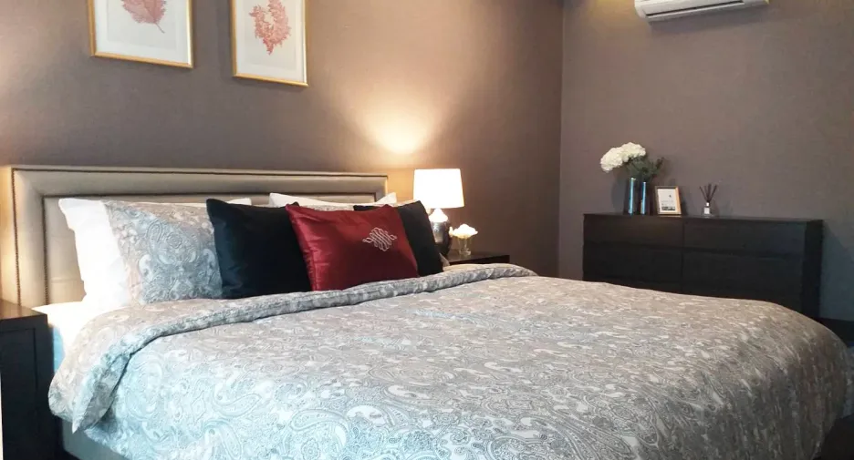 For sale 2 bedrooms condo in Phaya Thai, Bangkok