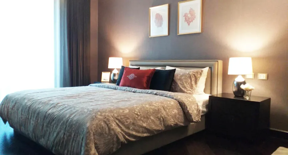 For sale 2 bedrooms condo in Phaya Thai, Bangkok