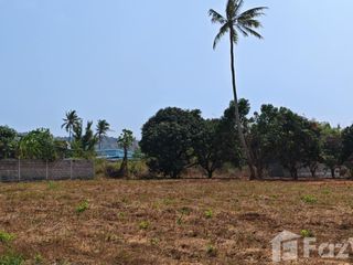 Grundstück zum Kauf in Pran Buri, Prachuap Khiri Khan