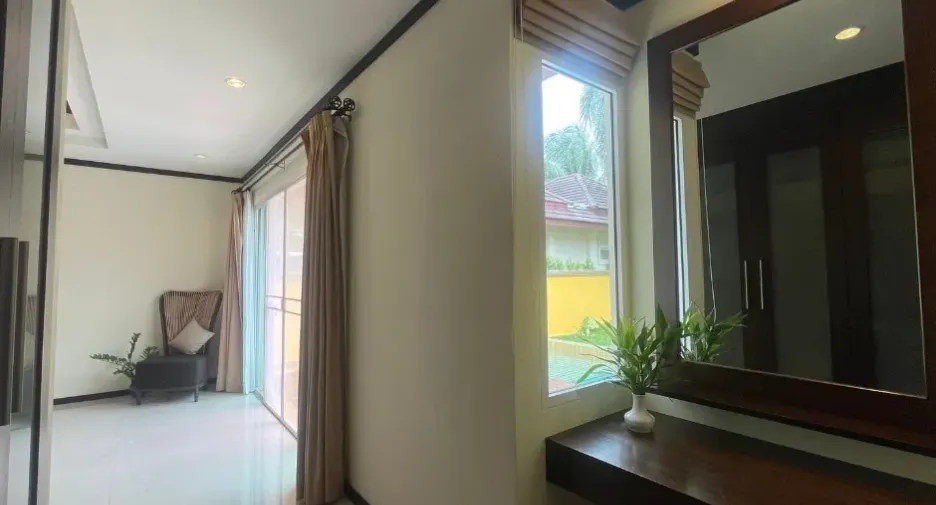 For rent 3 bedrooms villa in Mueang Phuket, Phuket
