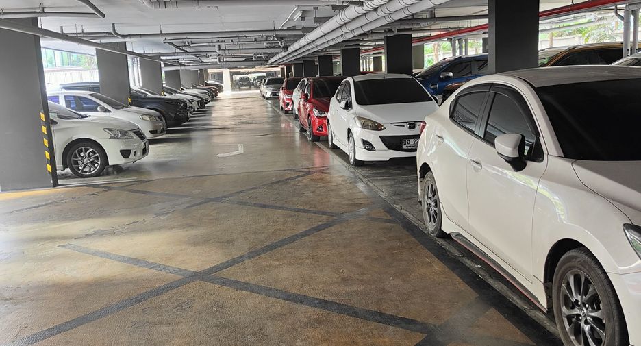 Wohnung zum Kauf mit 1 Zimmer in Lat Phrao, Bangkok