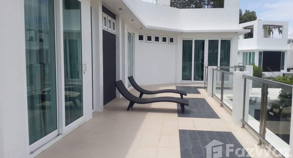 For sale 4 bedrooms villa in Bang Lamung, Chonburi
