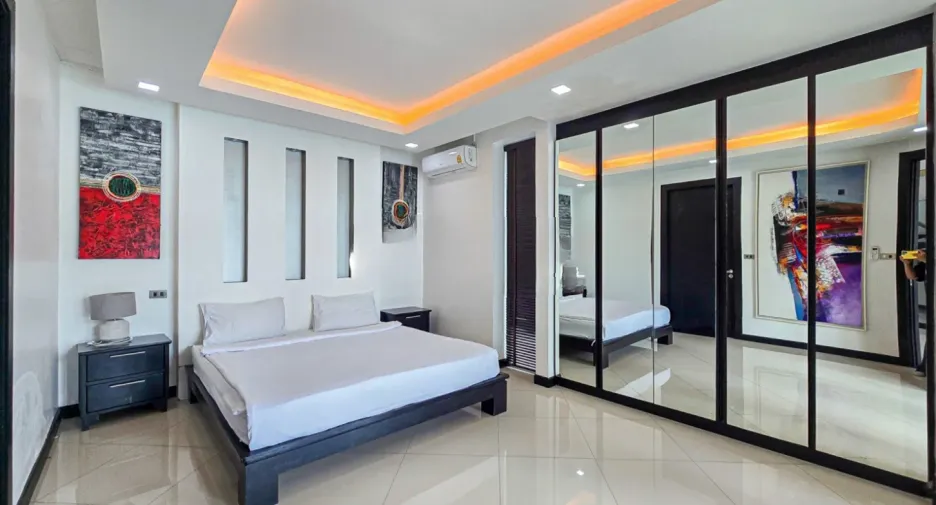 For sale 4 bedrooms villa in Bang Lamung, Chonburi